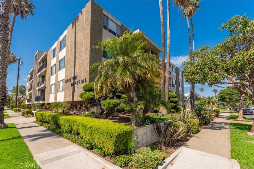 Lovely building and unit in a premier area of Long Beach - Beach Condo for sale in Long Beach, California on Beachhouse.com