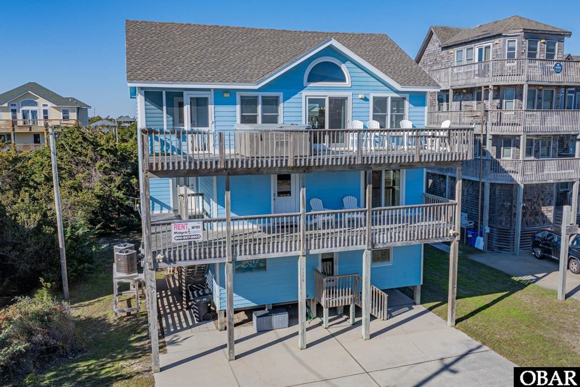Introducing Grateful Waves -- a semi-oceanfront gem in the heart - Beach Home for sale in Waves, North Carolina on Beachhouse.com