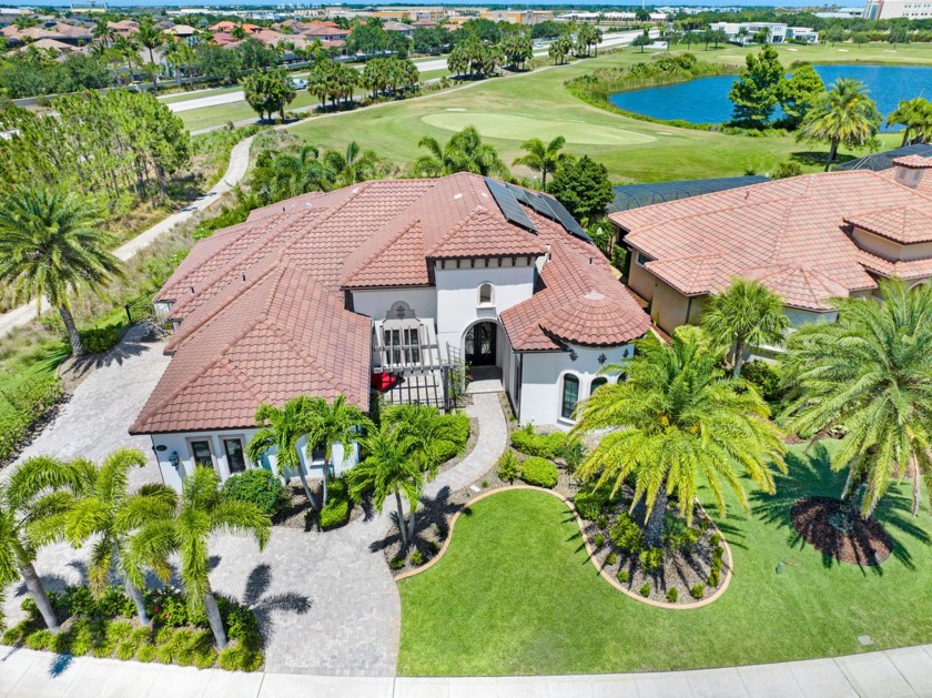 Welcome to this Luxurious Custom Pool Home with Golf Course - Beach Home for sale in Melbourne, Florida on Beachhouse.com