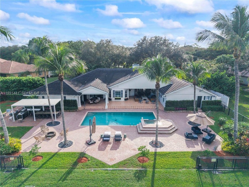 Coral Springs Incredible waterfront estate on a private - Beach Home for sale in Coral Springs, Florida on Beachhouse.com