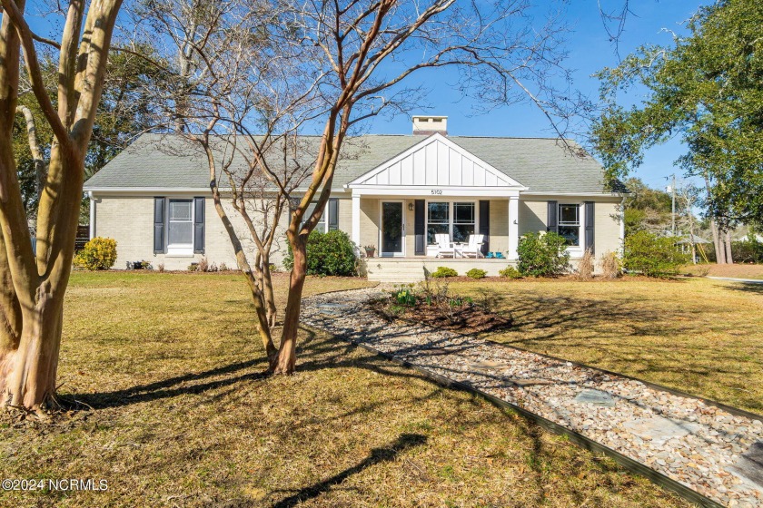 Discover the perfect blend of comfort, style, and convenience in - Beach Home for sale in Morehead City, North Carolina on Beachhouse.com