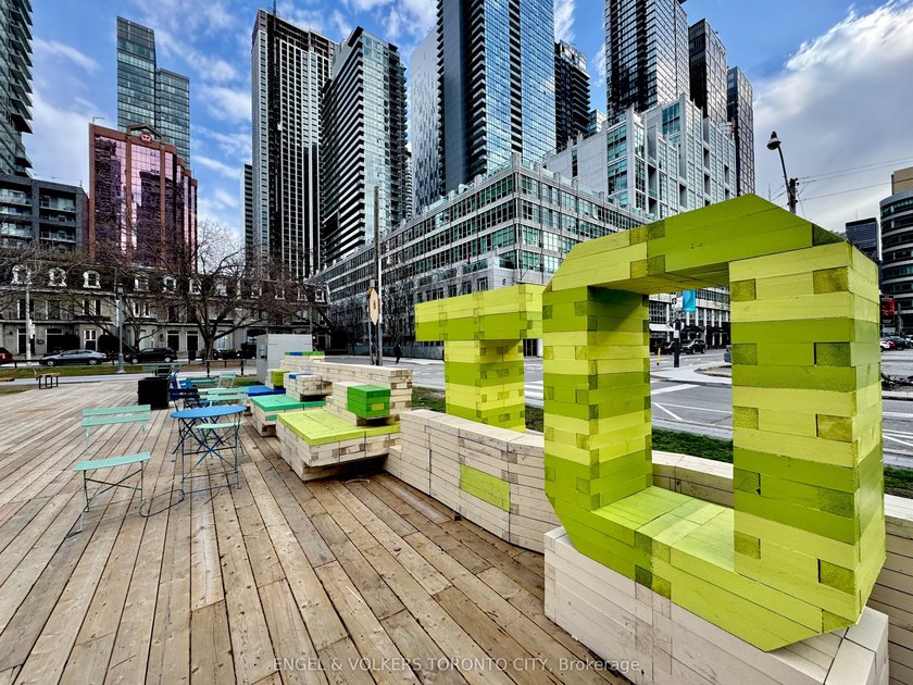 Mesmerizing  in the Vibrant Heart of King West, Set within an - Beach Condo for sale in Toronto, Ontario on Beachhouse.com