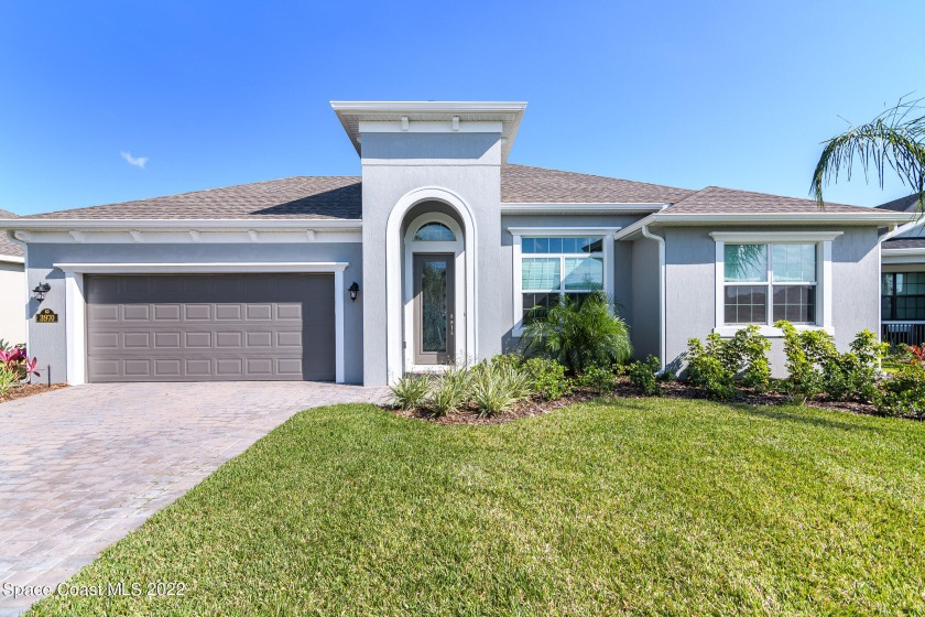 In Trasona Cove, paved parkways, lush landscaping & - Beach Home for sale in Melbourne, Florida on Beachhouse.com