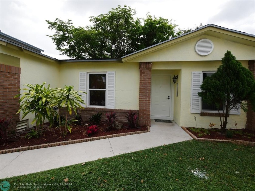 Owner is Motivated and ready to downsize now!! New Hurricane - Beach Home for sale in Davie, Florida on Beachhouse.com