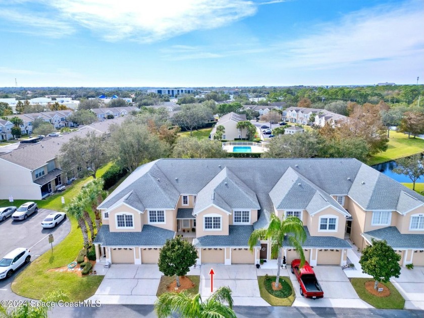 Beautiful 2 bedroom 2 bath lakefront condo in the highly - Beach Condo for sale in Melbourne, Florida on Beachhouse.com