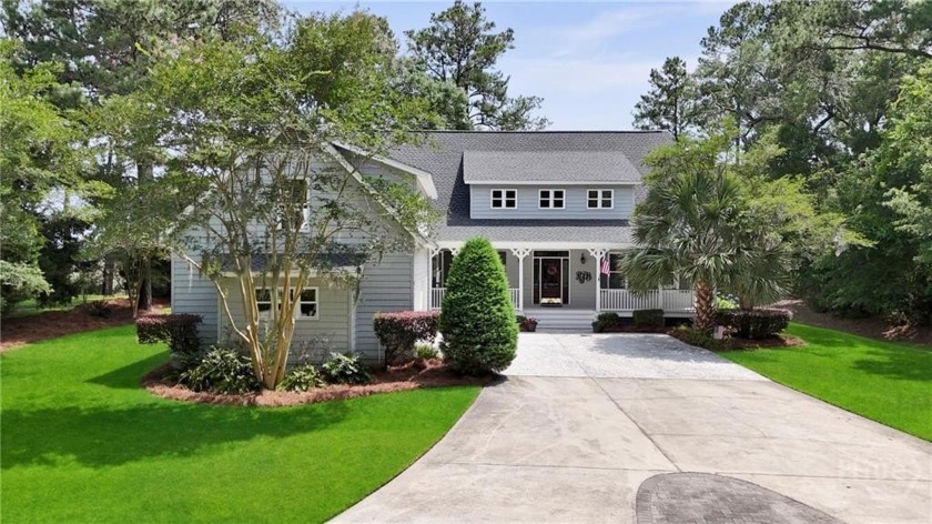 Step into this stunning 4 bedroom, 3.5 bathroom home where every - Beach Home for sale in Richmond Hill, Georgia on Beachhouse.com