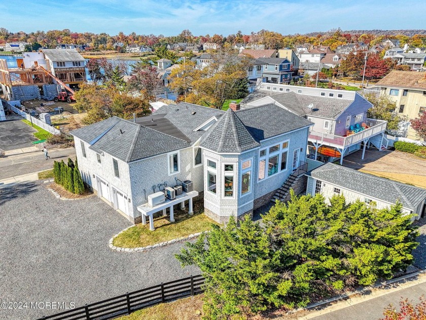 Beautifully remodeled home filled with unique architectural - Beach Home for sale in Rumson, New Jersey on Beachhouse.com