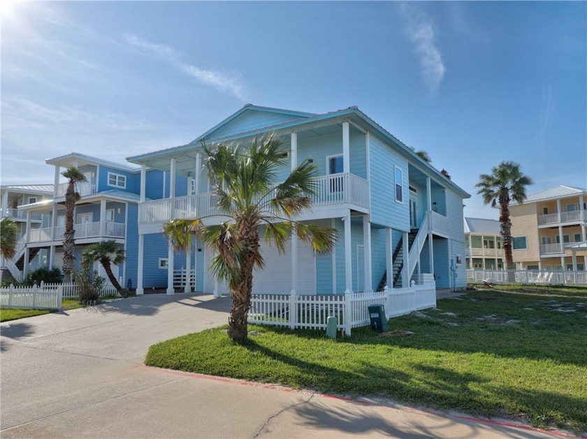 Welcome to your dream beach retreat in Port Aransas, Texas, in - Beach Home for sale in Port Aransas, Texas on Beachhouse.com