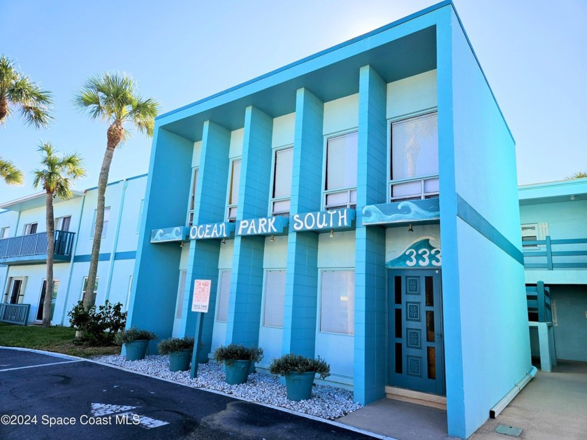 UPDATED and move in ready! Are you looking for an affordable - Beach Condo for sale in Cape Canaveral, Florida on Beachhouse.com