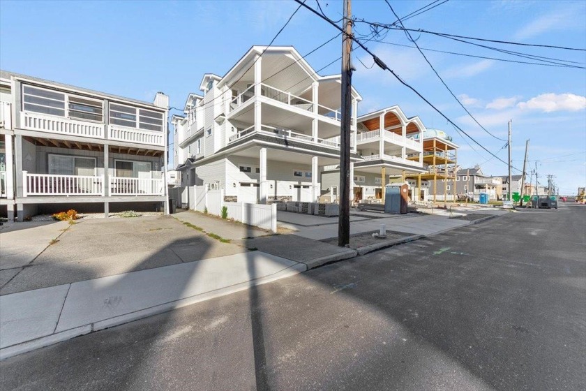 This NEW CONSTRUCTION is centrally positioned in a family - Beach Townhome/Townhouse for sale in Sea Isle City, New Jersey on Beachhouse.com