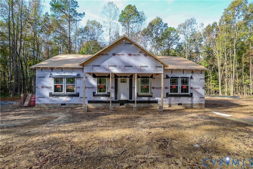 This *Roxbury* plan to be constructed is a ranch style home and - Beach Home for sale in Gloucester, Virginia on Beachhouse.com