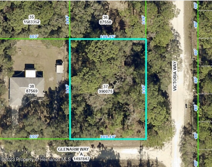 BUILD YOUR DREAM HOME IN THIS 15,749 SQ.FT. CORNER LOT WITH NO - Beach Lot for sale in Weeki Wachee, Florida on Beachhouse.com