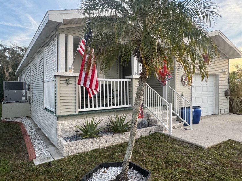 Welcome to this beautifully situated manufactured home in the - Beach Home for sale in Ellenton, Florida on Beachhouse.com