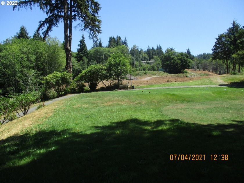 Build home on the golf course! CC&R's stick build ONLY, well is - Beach Acreage for sale in Coos Bay, Oregon on Beachhouse.com
