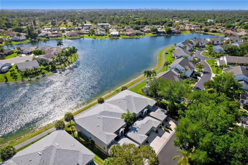 Welcome to your oasis in the heart of Berkshire Lakes, where - Beach Condo for sale in Naples, Florida on Beachhouse.com