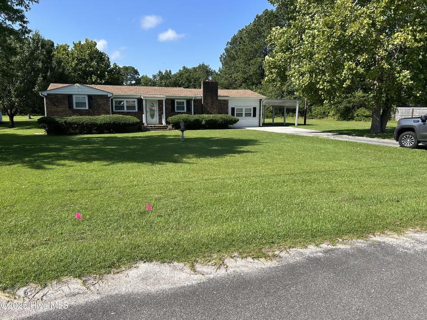 Existing Building with Laydown Yard - Ideal for Small Office or - Beach Lot for sale in Leland, North Carolina on Beachhouse.com