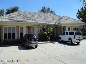 2 unit professional office building in Baytree Corporate Park - Beach Commercial for sale in Melbourne, Florida on Beachhouse.com