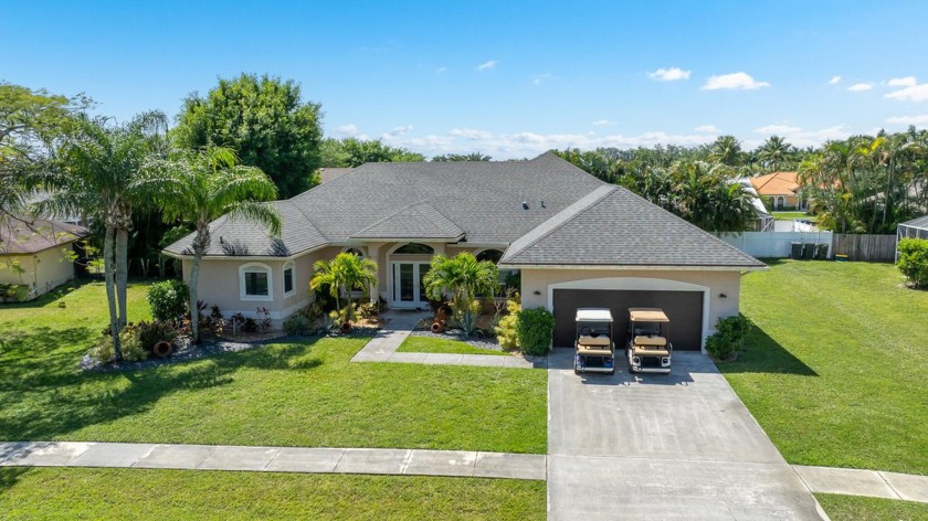 New roof, new hurricane impact doors/windows throughout, incl - Beach Home for sale in Wellington, Florida on Beachhouse.com