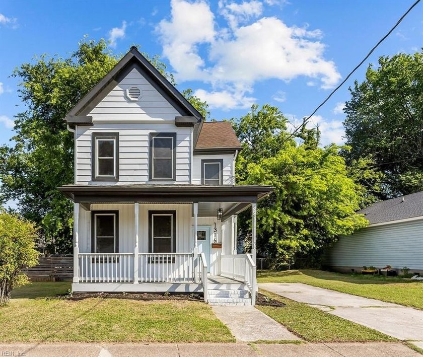 Beautifully renovated and move-in ready, this spacious 4-bedroom - Beach Home for sale in Norfolk, Virginia on Beachhouse.com