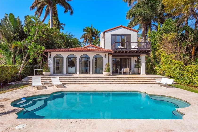 El Escape* - an Italian Villa nestled within the lush Venetian - Beach Home for sale in Miami Beach, Florida on Beachhouse.com