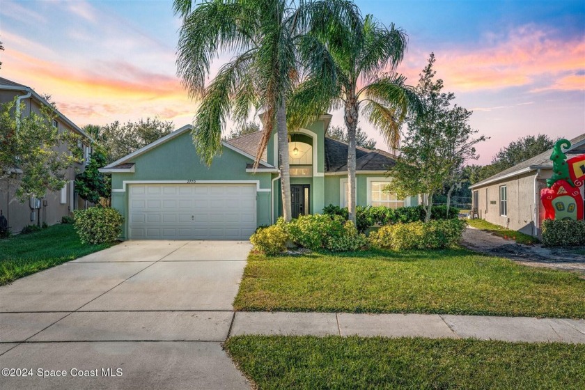 This stunning 4 bedroom, 3 bathroom cul de sac home on a third - Beach Home for sale in Melbourne, Florida on Beachhouse.com