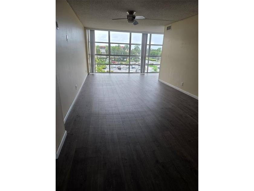 COME AND DISCOVER THIS LOVELY AND QUIET NEIGHBORHOOD. DESOTO, A - Beach Condo for sale in Hallandale Beach, Florida on Beachhouse.com