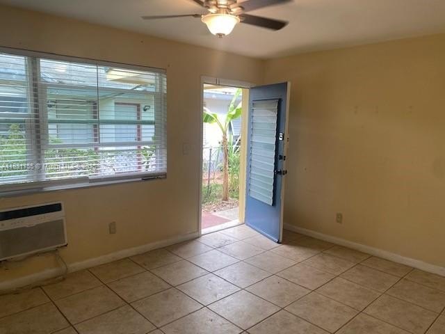 This Triplex is located minutes from the mall, gorgeous beaches - Beach Townhome/Townhouse for sale in North Miami Beach, Florida on Beachhouse.com
