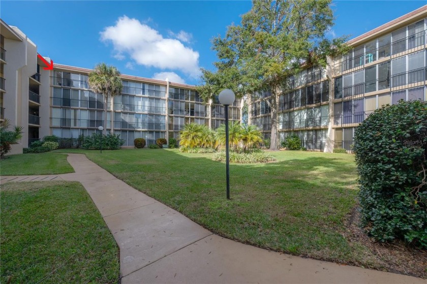 TBeautifully Renovated End-Corner Top-Floor Penthouse with Pool - Beach Condo for sale in Tarpon Springs, Florida on Beachhouse.com