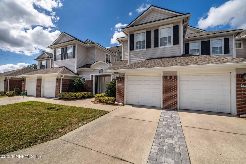 Impeccable Condo in Eagle Harbor. 3/3 Split Bedroom, each with - Beach Condo for sale in Fleming Island, Florida on Beachhouse.com