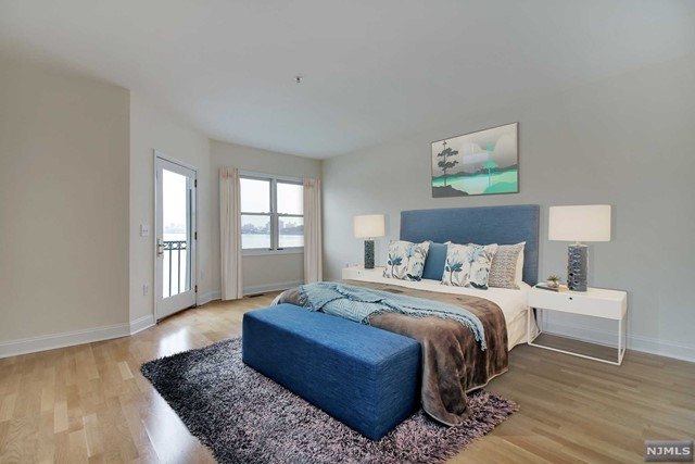 One of the largest units in the building with 1,751 sq living - Beach Condo for sale in Edgewater, New Jersey on Beachhouse.com