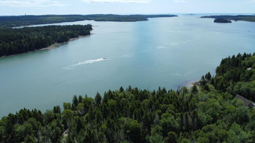 A nicely elevated lot within the Duck Cove subdivision - Beach Lot for sale in Roque Bluffs, Maine on Beachhouse.com