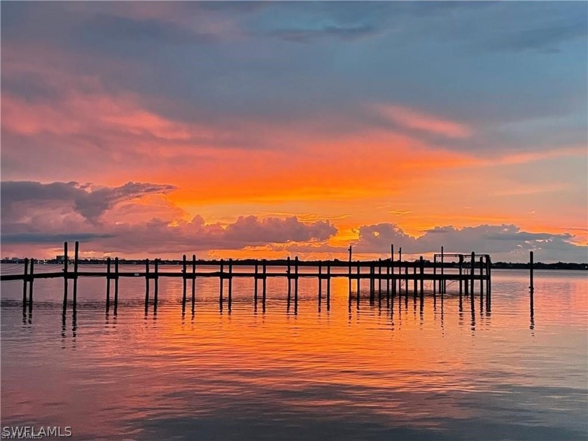 What a Beautiful VIEW!! Riverfront property that offers you - Beach Lot for sale in Fort Myers, Florida on Beachhouse.com