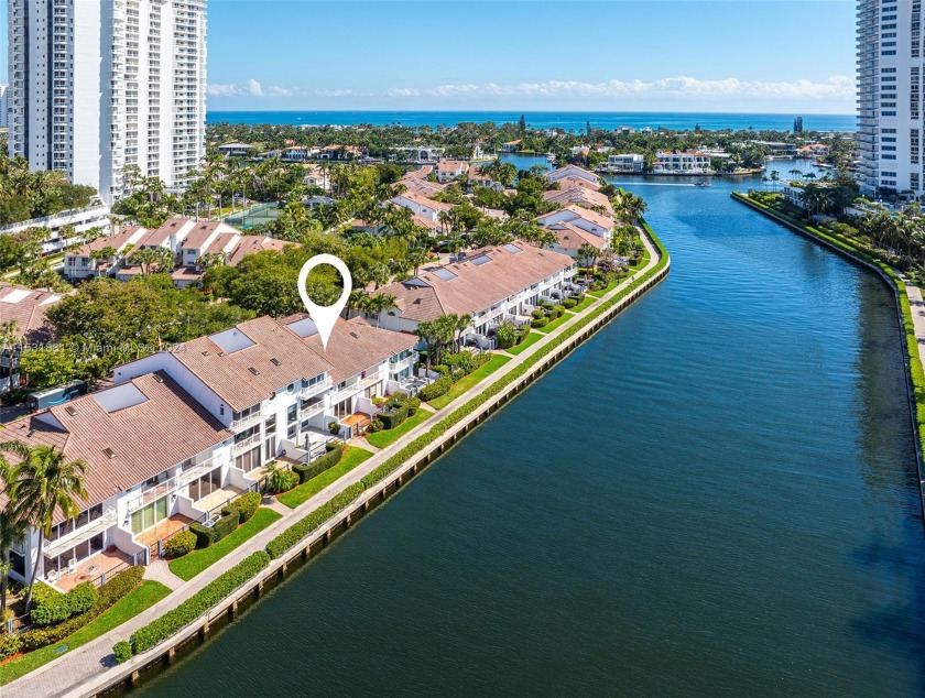 Waterfront townhome in the tranquil private gated waterfront - Beach Townhome/Townhouse for sale in Aventura, Florida on Beachhouse.com