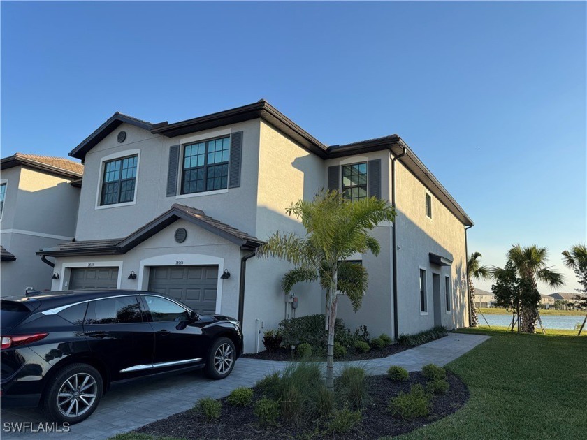 This impressive END UNIT townhouse with gorgeous lake views in - Beach Townhome/Townhouse for sale in Fort Myers, Florida on Beachhouse.com