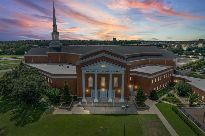 For Sale: Iconic Dauphin Way Baptist Church Campus in Mobile - Beach Acreage for sale in Mobile, Alabama on Beachhouse.com