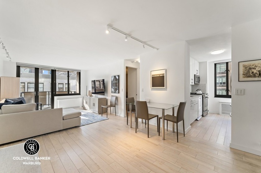 407 Park Avenue South 17A - Beach Other for sale in New York, New York on Beachhouse.com