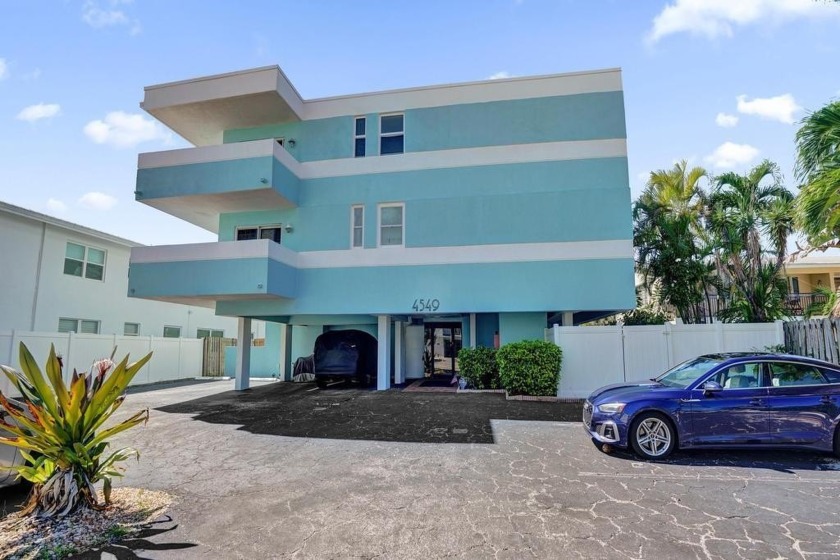 Perfect investment property! Rent up to 12x per year! Super low - Beach Condo for sale in Lauderdale By The Sea, Florida on Beachhouse.com