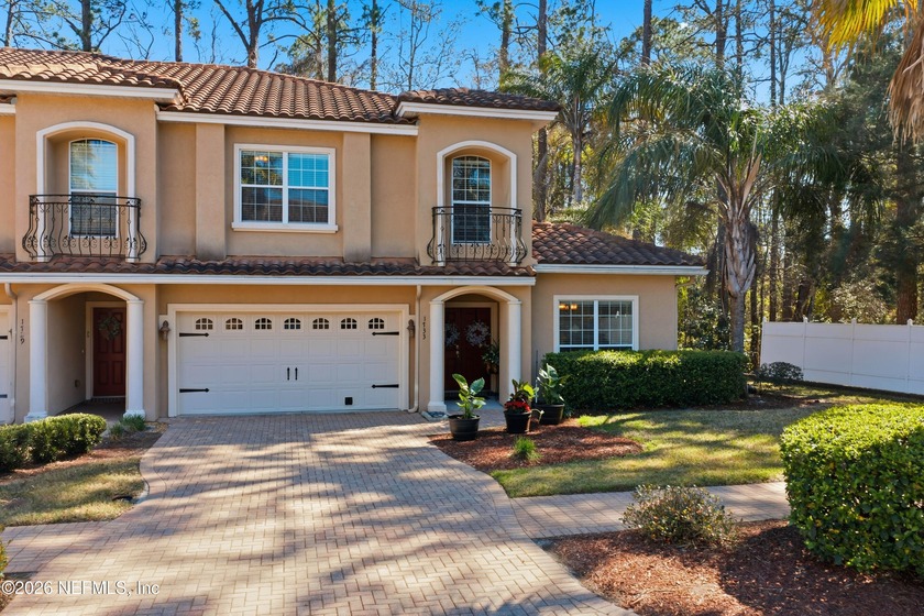 Welcome to this impressive end-unit townhome in the heart of - Beach Townhome/Townhouse for sale in Fleming Island, Florida on Beachhouse.com