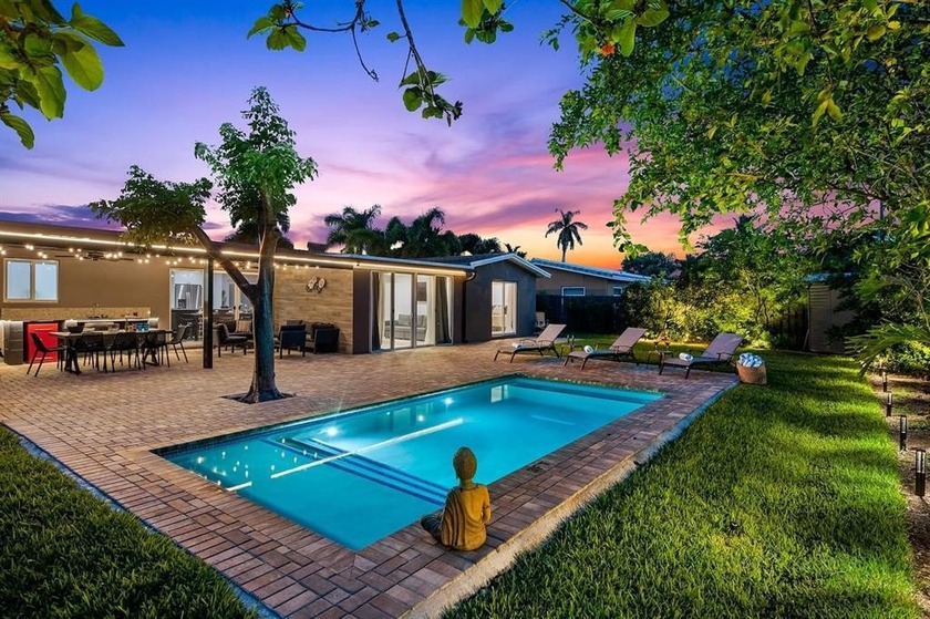 Welcome to your new home in Coral Heights! This beautifully - Beach Home for sale in Oakland Park, Florida on Beachhouse.com