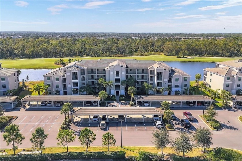 Welcome to this stunning, move-in-ready condo located in the - Beach Condo for sale in Bradenton, Florida on Beachhouse.com