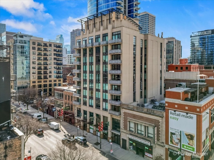 Stunning 3BR/2BA Condo in the Heart of River North - A Rare - Beach Condo for sale in Chicago, Illinois on Beachhouse.com