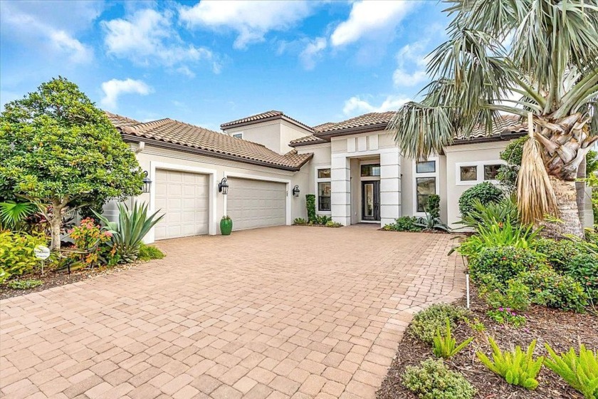 Welcome to 4825 Benito Ct - Where Thoughtful Living Meets - Beach Home for sale in Bradenton, Florida on Beachhouse.com