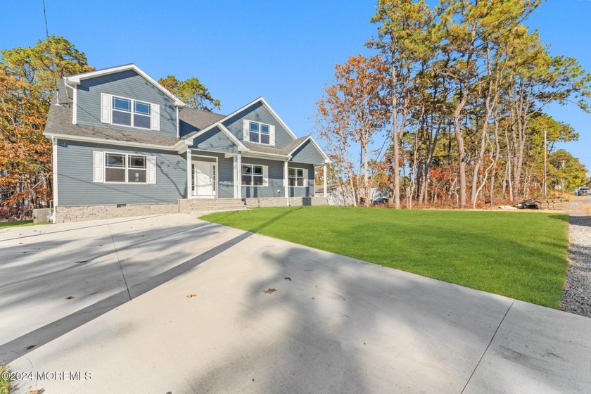 Beautiful New Construction Home in Desirable Pine Lake Park! 3/4 - Beach Home for sale in Toms River, New Jersey on Beachhouse.com