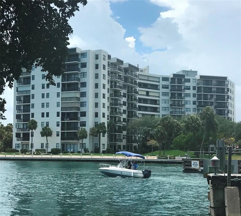 Rarely available, this spacious 1,750 sq ft residence features - Beach Condo for sale in Pompano Beach, Florida on Beachhouse.com