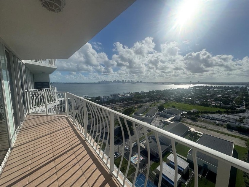 Rarely available 1-bed/1 bath unit in North Bay Village with - Beach Condo for sale in North Bay Village, Florida on Beachhouse.com