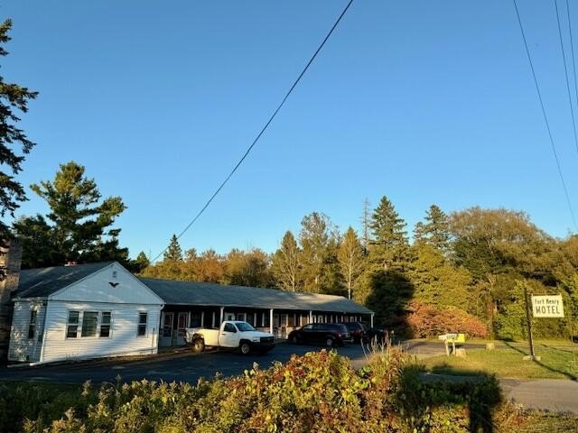 GREAT INVESTMENT OPPORTUNITY! This exceptional property features - Beach Commercial for sale in Cheboygan, Michigan on Beachhouse.com