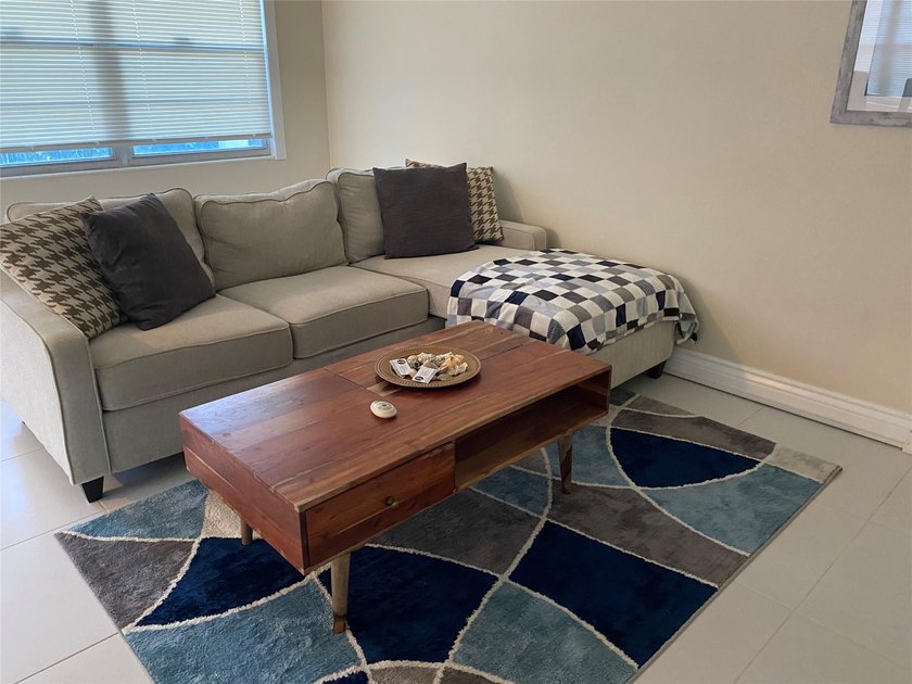 CORNER UNIT! VERY BRIGHT ! FIRST FLOOR,! QUIET AREA OF THE - Beach Condo for sale in Deerfield Beach, Florida on Beachhouse.com