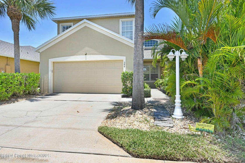 Nice 2 story townhome located in exclusive GATED Oceanside - Beach Townhome/Townhouse for sale in Indialantic, Florida on Beachhouse.com