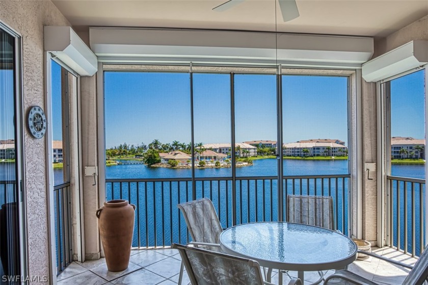 WELCOME HOME.. To your beautiful top floor 2 bed 2 bath Dover - Beach Condo for sale in Fort Myers, Florida on Beachhouse.com