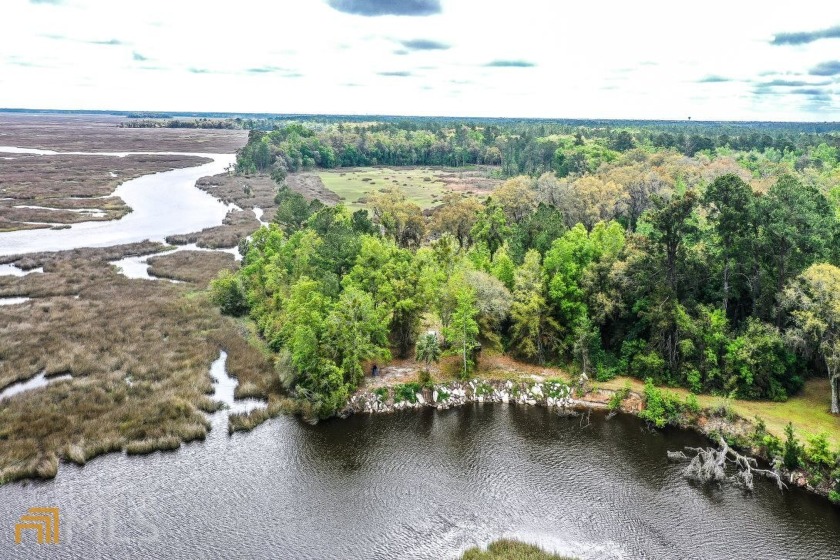 Beautiful deep water and marsh lot. Perfect spot to build your - Beach Acreage for sale in Kingsland, Georgia on Beachhouse.com